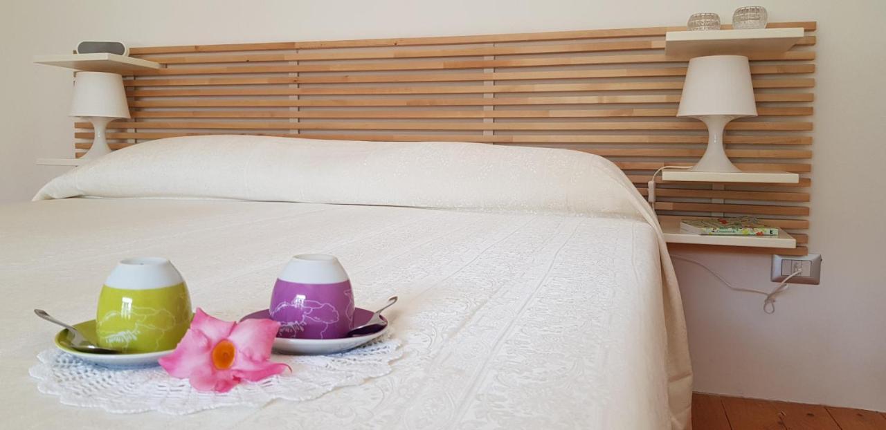 Il Cortile Segreto - Con Parcheggio Privato Apartment Лече Екстериор снимка