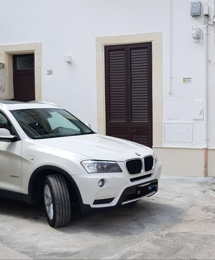 Il Cortile Segreto - Con Parcheggio Privato Apartment Лече Екстериор снимка